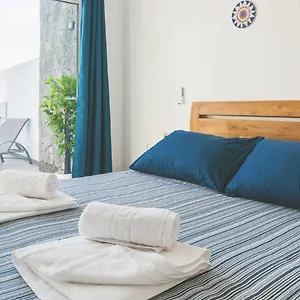 Monterey House Playa Blanca (Lanzarote)