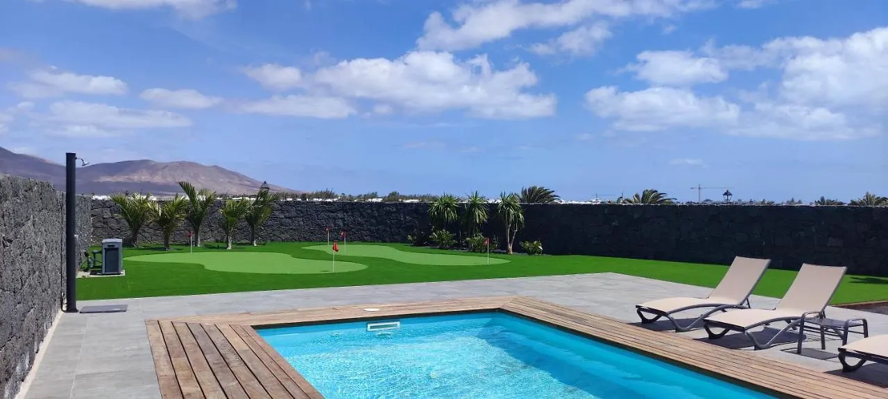 Villa Geneva - Relax Y Diversion Playa Blanca  0*, Playa Blanca (Lanzarote)